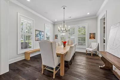 236 W 32nd Street, Houston, TX 77018 - Photo 9