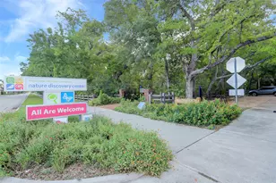 4400 Cynthia St, Bellaire, TX 77401 - Photo 31