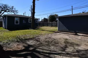 3803 Arbor St, Houston, TX 77004 - Photo 17