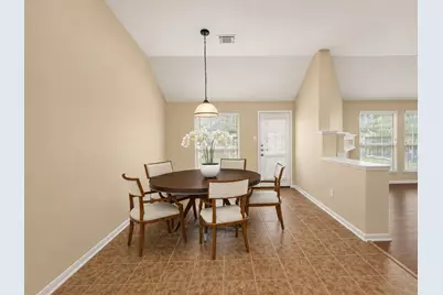 9010 Carriage Point Dr, Sugar Land, TX 77479 - Photo 3