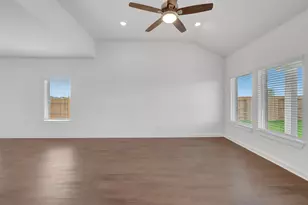 31018 Newcomb Lndg Ln, Waller, TX 77484 - Photo 3