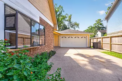 4018 Garden Lake Drive, Kingwood, TX 77339 - Photo 13
