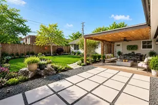 2527 Willowby Dr, Houston, TX 77008 - Photo 23