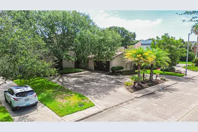 6 Park Lane, Galveston, TX 77551 - Photo 1