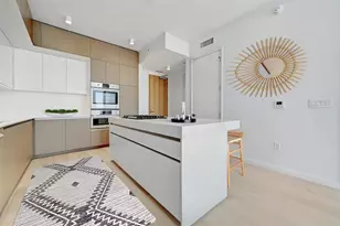 313 W 17th St, Austin, TX 78701 - Photo 15
