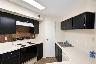 7200 T C Jester Blvd, Houston, TX 77088 - Photo 37