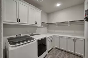 531 Woodsy Pine Ct, Conroe, TX 77304 - Photo 25