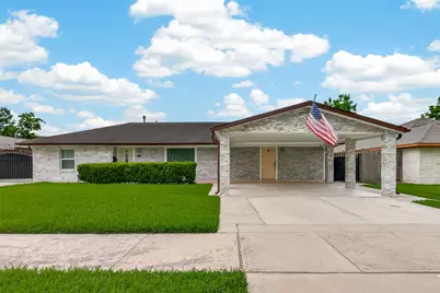 10939 Timberoak Drive, Houston, TX 77043 - Photo 1