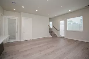 5914 Jasper Jones Wy, Houston, TX 77091 - Photo 9