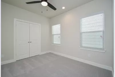 5914 Jasper Jones Way, Houston, TX 77091 - Photo 9