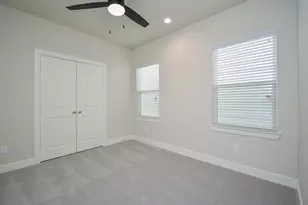 5914 Jasper Jones Wy, Houston, TX 77091 - Photo 9