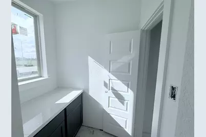 2237 Sonder Shore Drive, Katy, TX 77493 - Photo 11