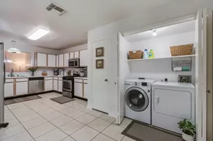 3618 Teakwood Ln, Pearland, TX 77584 - Photo 13