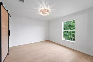 4027 Ursuline St, Galveston, TX 77550 - Photo 15