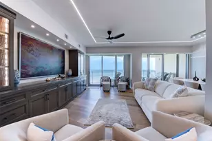 801 E Beach Dr, Galveston, TX 77550 - Photo 5