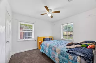 8822 Homewood Ln, Houston, TX 77078 - Photo 11