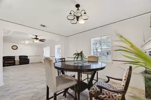 8822 Homewood Ln, Houston, TX 77078 - Photo 25
