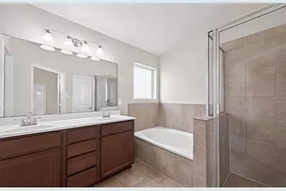 5703 Casa Martin Drive, Katy, TX 77449 - Photo 15