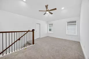 8603 Pier Cove Dr, Cypress, TX 77433 - Photo 33