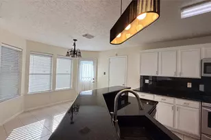 106 Crimson Bay Dr, League City, TX 77573 - Photo 11
