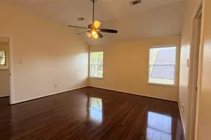 106 Crimson Bay Dr, League City, TX 77573 - Photo 17