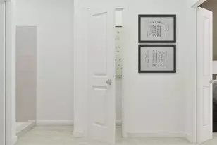 8210 Opal Pond Dr, Angleton, TX 77515 - Photo 25