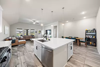 4627 Cedar Butte Lane, Manvel, TX 77578 - Photo 11