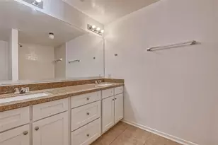 8299 Cambridge St, Houston, TX 77054 - Photo 27