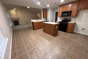 62 Drifting Shadows Ct, Conroe, TX 77385 - Photo 3