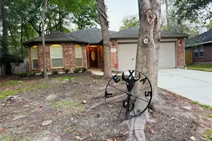 62 Drifting Shadows Ct, Conroe, TX 77385 - Photo 1