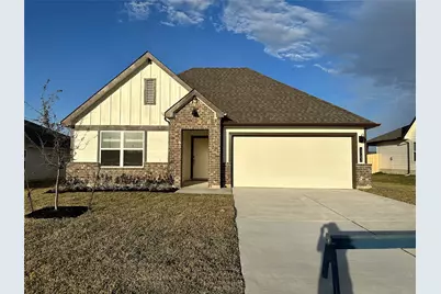 1722 San Jacinto Dr, Brenham, TX 77833 - Photo 1