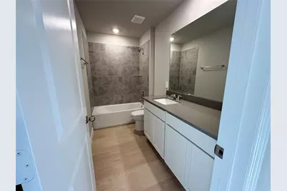 1722 San Jacinto Dr, Brenham, TX 77833 - Photo 9