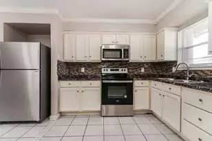 12805 Bexley Dr, Houston, TX 77099 - Photo 7