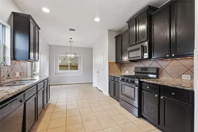 29019 Hidden Lake Court, Magnolia, TX 77354 - Photo 7