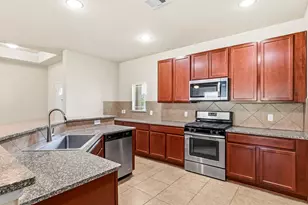 13303 Hidden Manor Ct, Willis, TX 77318 - Photo 11