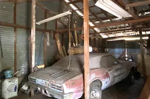 6814 Church St, Wallis, TX 77485 - Photo 29