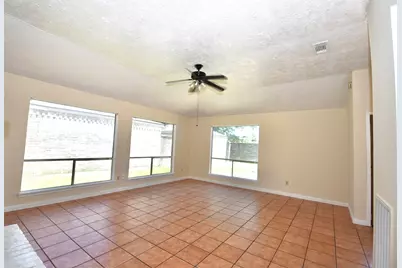 16222 Queensdale Drive, Houston, TX 77082 - Photo 13