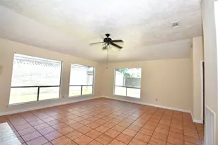 16222 Queensdale Dr, Houston, TX 77082 - Photo 13