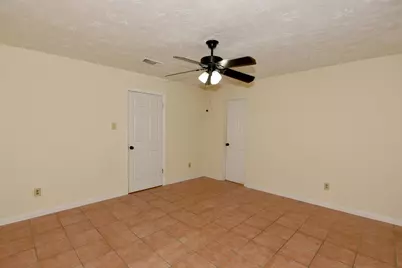 16222 Queensdale Drive, Houston, TX 77082 - Photo 35
