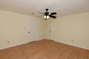 16222 Queensdale Dr, Houston, TX 77082 - Photo 35