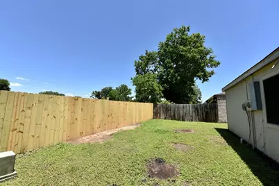 16222 Queensdale Drive, Houston, TX 77082 - Photo 31