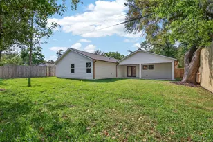 10519 Brinwood Dr, Houston, TX 77043 - Photo 5