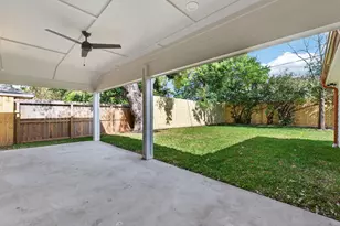 10519 Brinwood Dr, Houston, TX 77043 - Photo 37