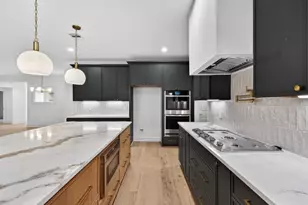 10519 Brinwood Dr, Houston, TX 77043 - Photo 23