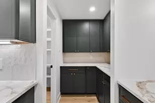 10519 Brinwood Dr, Houston, TX 77043 - Photo 25