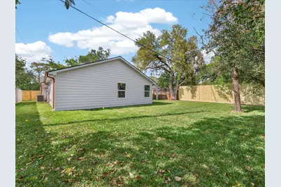 10519 Brinwood Drive, Houston, TX 77043 - Photo 39