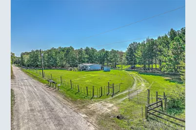 604 Longhorn Drive E, Livingston, TX 77351 - Photo 27