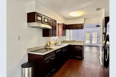 10 Greenbud Court, The Woodlands, TX 77380 - Photo 13
