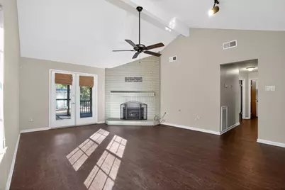 10 S Greenbud Court, The Woodlands, TX 77380 - Photo 3