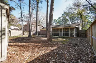 10 S Greenbud Ct, The Woodlands, TX 77380 - Photo 31